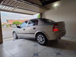 CHEVROLET Astra Sedan 1.8 4P CONFORT LCOOL