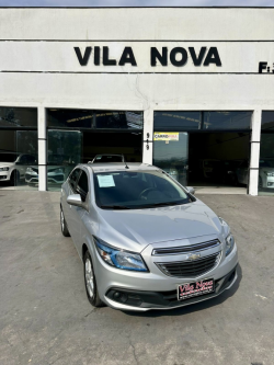 CHEVROLET Onix Hatch 1.4 4P FLEX LT AUTOMTICO