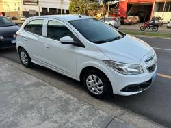 CHEVROLET Onix Hatch 1.0 4P FLEX LT