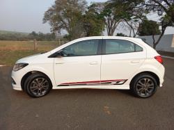 CHEVROLET Onix Hatch 1.4 4P FLEX EFFECT