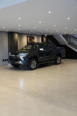 CHEVROLET S10 2.8 12V HIGH COUNTRY CABINE DUPLA 4X4 TURBO DIESEL AUTOMTICO