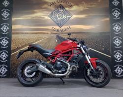 DUCATI Monster 797 