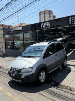 FIAT Idea 1.8 16V 4P ADVENTURE FLEX LOCKER
