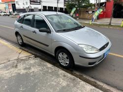 FORD Focus Sedan 1.6 4P GL