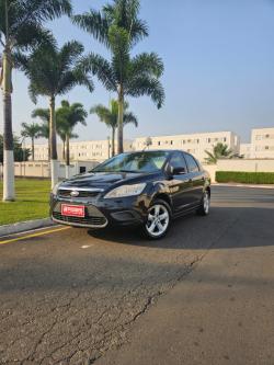 FORD Focus Sedan 2.0 16V 4P