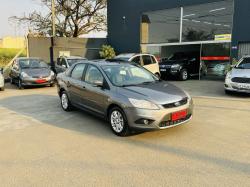 FORD Focus Sedan 2.0 16V 4P GHIA FLEX AUTOMTICO