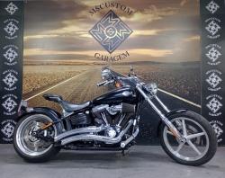 HARLEY DAVIDSON Rocker C 1600 SOFTAIL