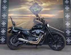 HARLEY DAVIDSON Sportster XL 883 IRON