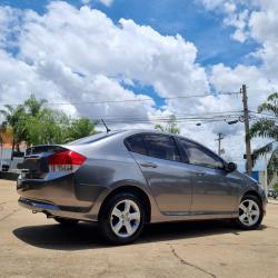 HONDA City Sedan 1.5 16V 4P LX FLEX