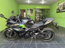 KAWASAKI Ninja 400 