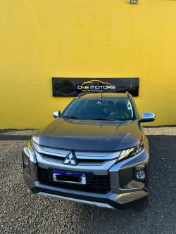 MITSUBISHI L 200 Triton 2.4 16V SPORT HPE 4X4 CABINE DUPLA TURBO DIESEL AUTOMTICO