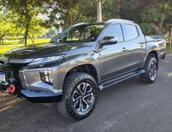 MITSUBISHI L 200 Triton 2.4 16V SPORT HPE-S 4X4 CABINE DUPLA TURBO DIESEL AUTOMTICO