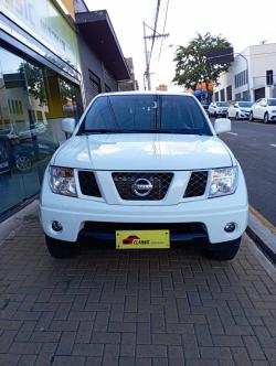 NISSAN Frontier 2.5 XE 4X4 TURBO DIESEL CABINE DUPLA