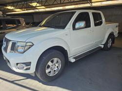 NISSAN Frontier 2.5 16V PLATINUM 4X4 TURBO DIESEL CABINE DUPLA AUTOMTICO