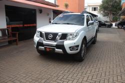 NISSAN Frontier 2.5 SL 4X4 TURBO DIESEL CABINE DUPLA AUTOMTICO