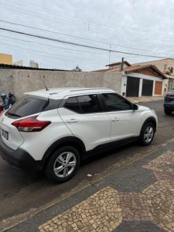 NISSAN Kicks 1.6 16V 4P FLEXSTART S DIRECT X-TRONIC AUTOMTICO CVT