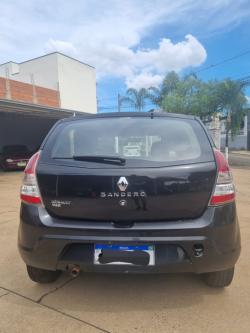 RENAULT Sandero 1.0 16V 4P FLEX AUTHENTIQUE