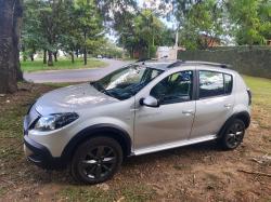 RENAULT Stepway 1.6 16V 4P FLEX INTENSE X-TONIC AUTOMTICO CVT