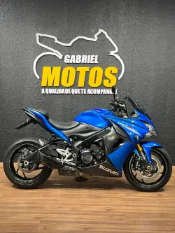 SUZUKI GSX-S 1000 F