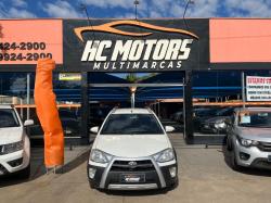 TOYOTA Etios Cross 1.5 16V 4P
