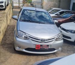 TOYOTA Etios Hatch 1.3 16V 4P FLEX X