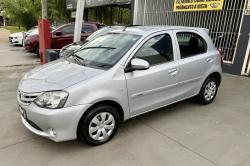 TOYOTA Etios Hatch 1.3 16V 4P FLEX X