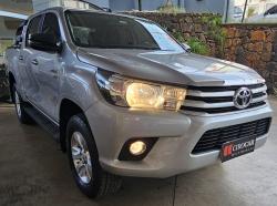 TOYOTA Hilux Caminhonete 2.7 16V 4P SR FLEX CABINE DUPLA