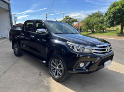 TOYOTA Hilux Caminhonete 2.8 16V SRX 4X4 TURBO DIESEL CABINE DUPLA AUTOMTICO