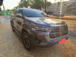 TOYOTA Hilux Caminhonete 2.8 16V SRX 4X4 TURBO DIESEL CABINE DUPLA AUTOMTICO