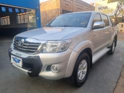 TOYOTA Hilux Caminhonete 2.7 16V 4P SRV FLEX 4X4  CABINE DUPLA AUTOMTICO