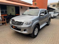 TOYOTA Hilux Caminhonete 2.7 16V 4P SRV FLEX 4X4  CABINE DUPLA AUTOMTICO