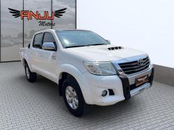 TOYOTA Hilux Caminhonete 3.0 4P 4X4 SRV TURBO DIESEL CABINE DUPLA AUTOMTICO