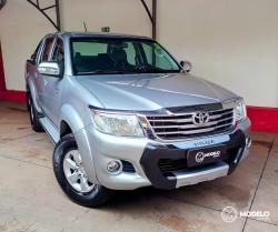 TOYOTA Hilux Caminhonete 2.7 16V 4P SRV FLEX 4X4  CABINE DUPLA AUTOMTICO