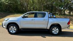 TOYOTA Hilux Caminhonete 2.7 16V 4P SRV FLEX CABINE DUPLA AUTOMTICO