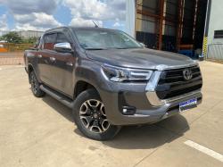 TOYOTA Hilux Caminhonete 2.8 16V SRX 4X4 DIESEL CABINE DUPLA AUTOMTICO