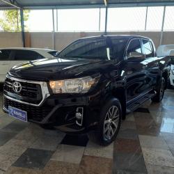 TOYOTA Hilux Caminhonete 2.8 16V SRV 4X4 DIESEL CABINE DUPLA AUTOMTICO