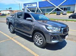 TOYOTA Hilux Caminhonete 2.8 16V SRV 4X4 DIESEL CABINE DUPLA AUTOMTICO