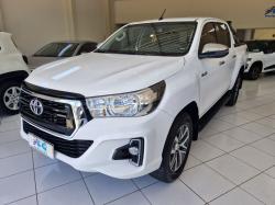 TOYOTA Hilux Caminhonete 2.8 16V SRV 4X4 DIESEL CABINE DUPLA AUTOMTICO