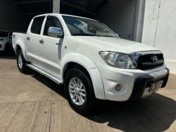 TOYOTA Hilux Caminhonete 2.5 16V 4X4 STD TURBO DIESEL CABINE DUPLA