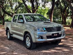 TOYOTA Hilux Caminhonete 3.0 16V 4P 4X4 SRV TURBO DIESEL CABINE DUPLA AUTOMTICO