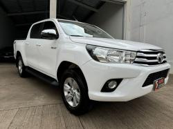 TOYOTA Hilux Caminhonete 2.8 16V SRV 4X4 DIESEL CABINE DUPLA AUTOMTICO