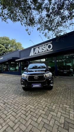 TOYOTA Hilux Caminhonete 2.8 16V SRV 4X4 DIESEL CABINE DUPLA AUTOMTICO