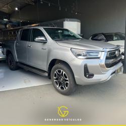 TOYOTA Hilux Caminhonete 2.8 16V 4P SRX DIESEL CABINE DUPLA