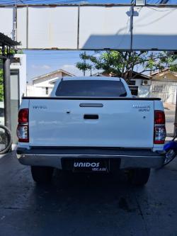 TOYOTA Hilux Caminhonete 3.0 16V 4P 4X4 SRV TURBO DIESEL CABINE DUPLA AUTOMTICO