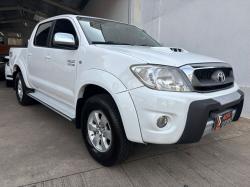 TOYOTA Hilux Caminhonete 3.0 16V 4P 4X4 SRV TURBO DIESEL CABINE DUPLA AUTOMTICO