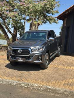 TOYOTA Hilux Caminhonete 2.8 16V 4P SR 4X4 DIESEL CABINE DUPLA AUTOMTICO