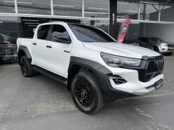 TOYOTA Hilux Caminhonete 2.8 16V GR SPORT 4X4 TURBO DIESEL CABINE DUPLA AUTOMTICO