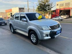 TOYOTA Hilux Caminhonete 2.7 16V 4P SRV FLEX 4X4  CABINE DUPLA AUTOMTICO