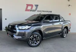 TOYOTA Hilux Caminhonete 2.8 16V SRV 4X4 DIESEL CABINE DUPLA AUTOMTICO