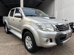 TOYOTA Hilux Caminhonete 3.0 16V 4P 4X4 SRV TURBO DIESEL CABINE DUPLA AUTOMTICO